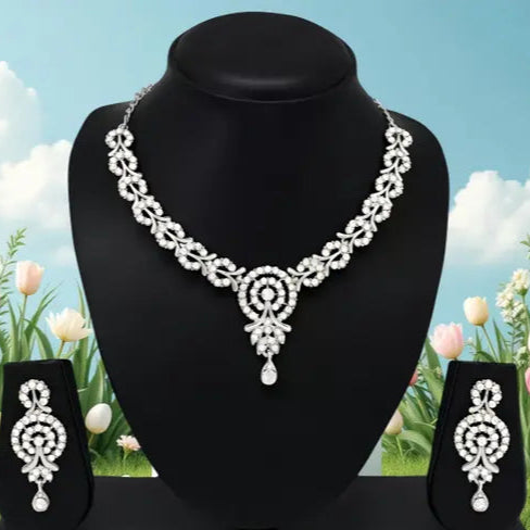 PLATED ALLOY NECKLACE SET WITH EARRING FOR WOMEN/ GIRLS IDEAL FOR PARTY,WEDDING.FESTIVE