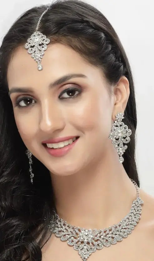 Rhodium Plated Jewellery Set White Austrian Diamonds