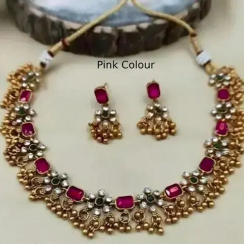 &nbsp;Combo jewellery(Gold Plated Green-Pink Diamond),choker,necklace,jewellery set,indian wedding jewellery set,Maangalyam/Murukku,south,indian,maharastrian,highquality set for women girls