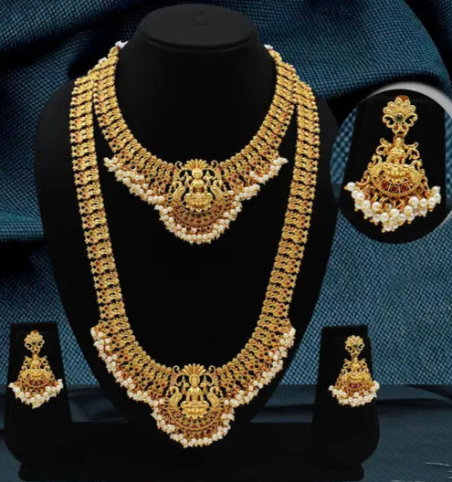 Shimmering Bejeweled Women Jewellery Sets | Alloy Multicolor Jewel Set | Bejeweled Women Jewellery Sets  Base Metal&nbsp;:&nbsp;Alloy