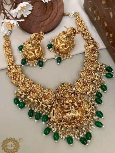 jewellery,choker,necklace,jewellery set,indian wedding jewellery set,Maangalyam/Murukku,south,indian,maharastrian,highquality set for women girls